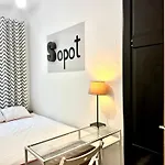 Pokoje W Centrum Sopotu I Parking Free Alloggio in famiglia *
