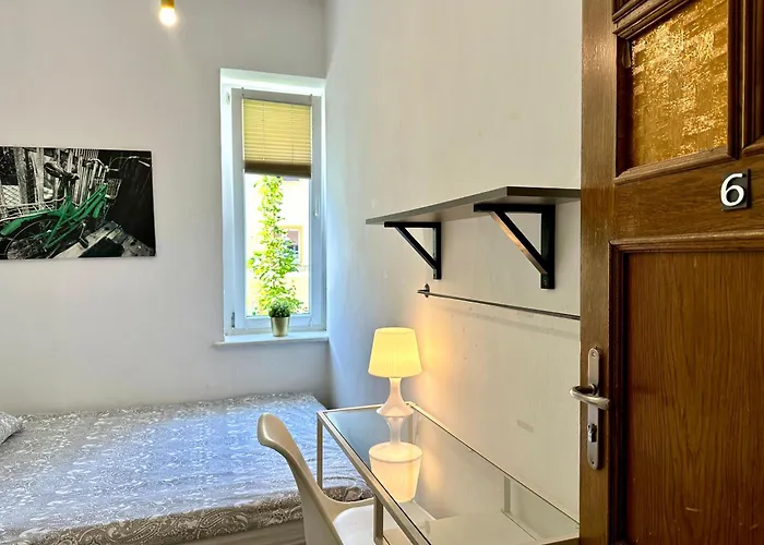 ホームステイ Pokoje W Centrum Sopotu I Parking Free ソポト