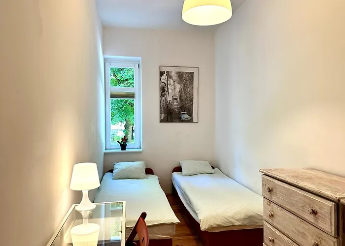 Pokoje W Centrum Sopotu I Parking Free ソポト