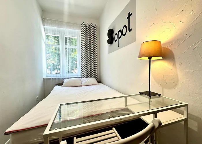 Pokoje W Centrum Sopotu I Parking Free ホームステイ ソポト